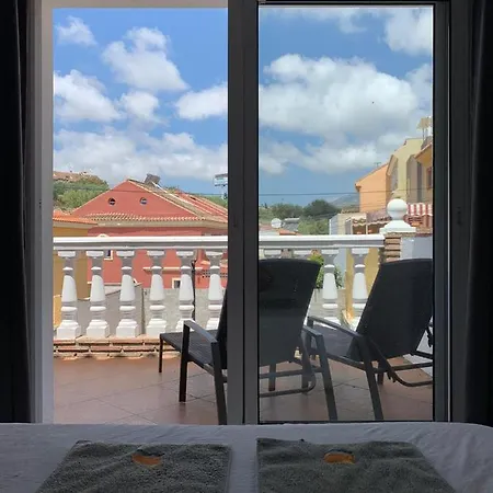 阿利吉里住宿加早餐旅馆 3* 丰希罗拉